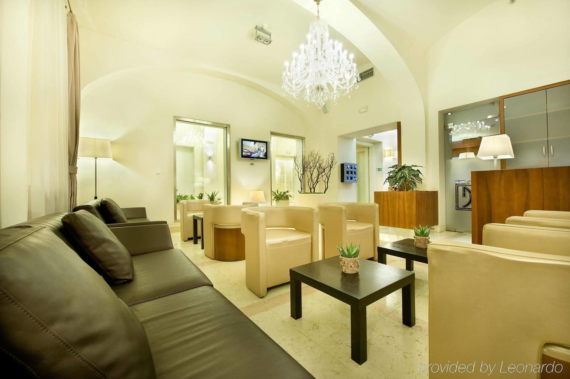 Sovereign Hotel 4*